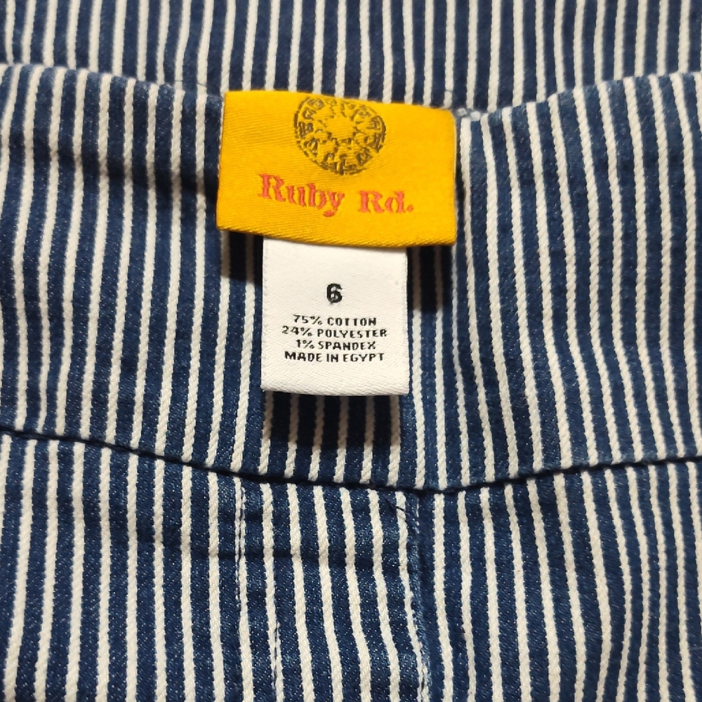 Ruby Rd. Navy and White Striped Capris